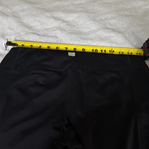 Vuori Black Women’s Jeggings - Picture 8 of 8